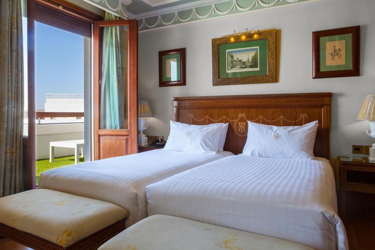 Hotel Inglaterra Siviglia Esterno foto