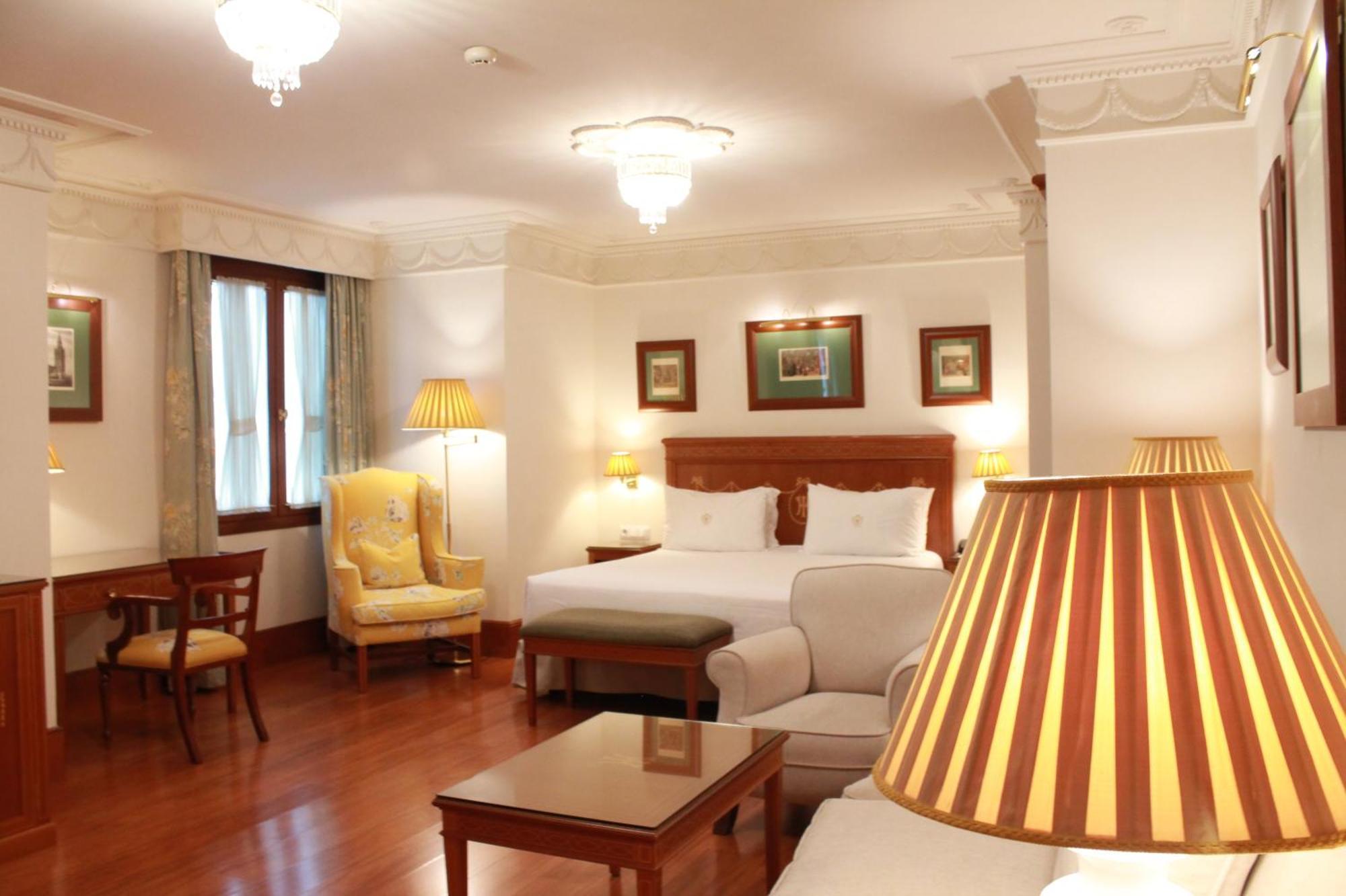 Hotel Inglaterra Siviglia Esterno foto