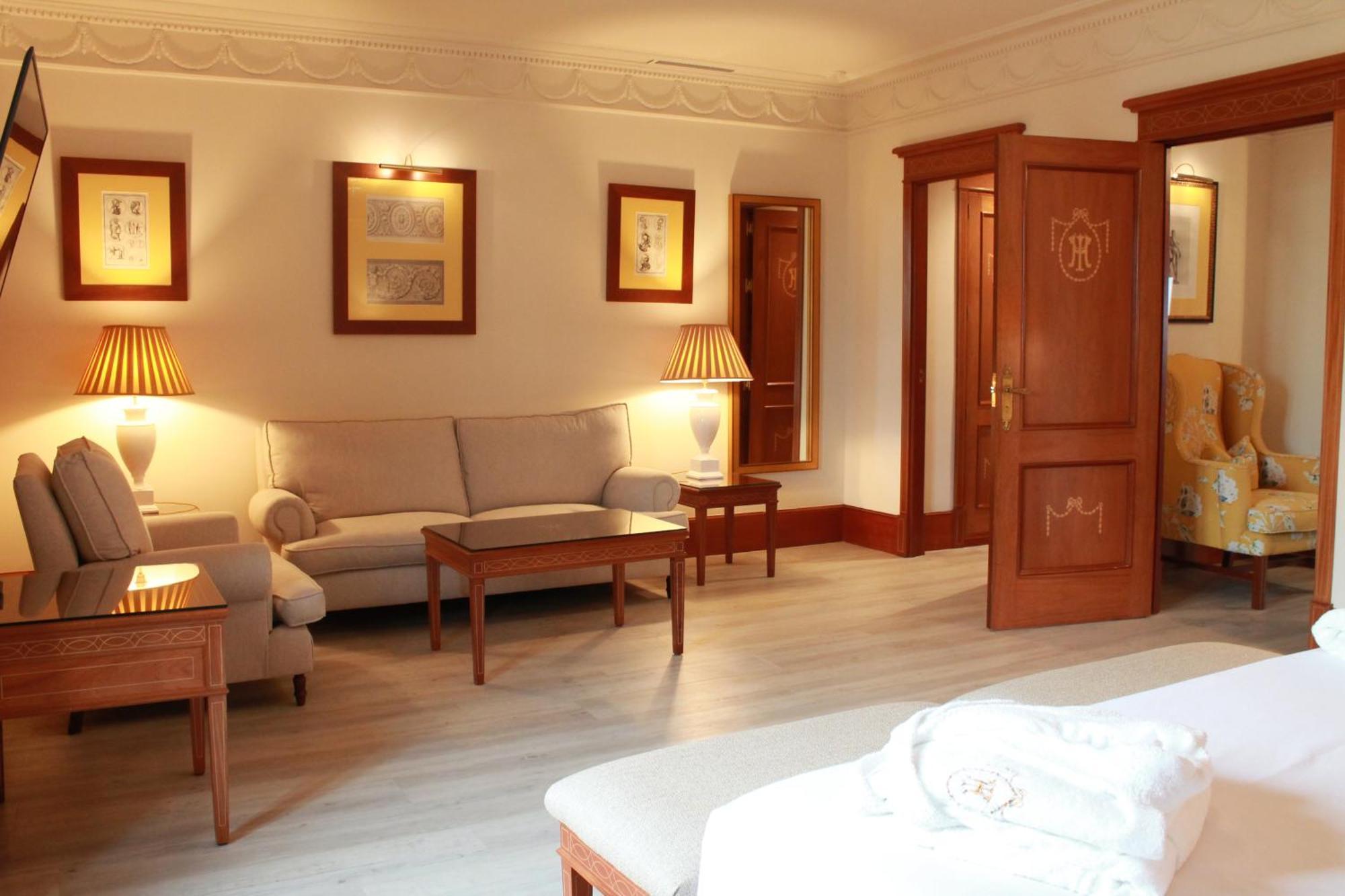 Hotel Inglaterra Siviglia Esterno foto