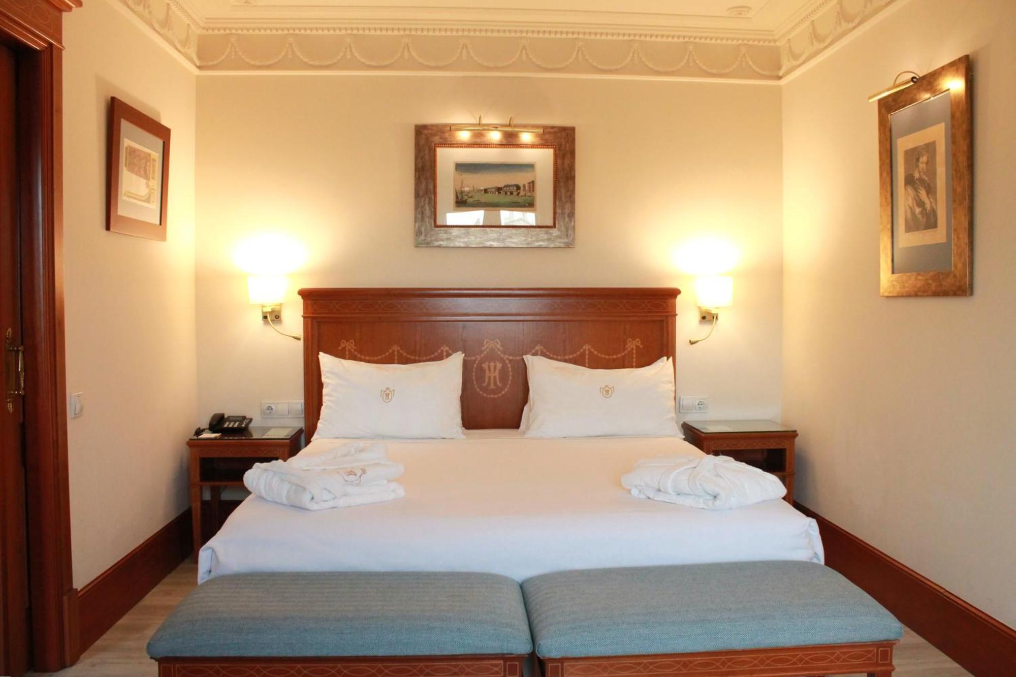 Hotel Inglaterra Siviglia Esterno foto