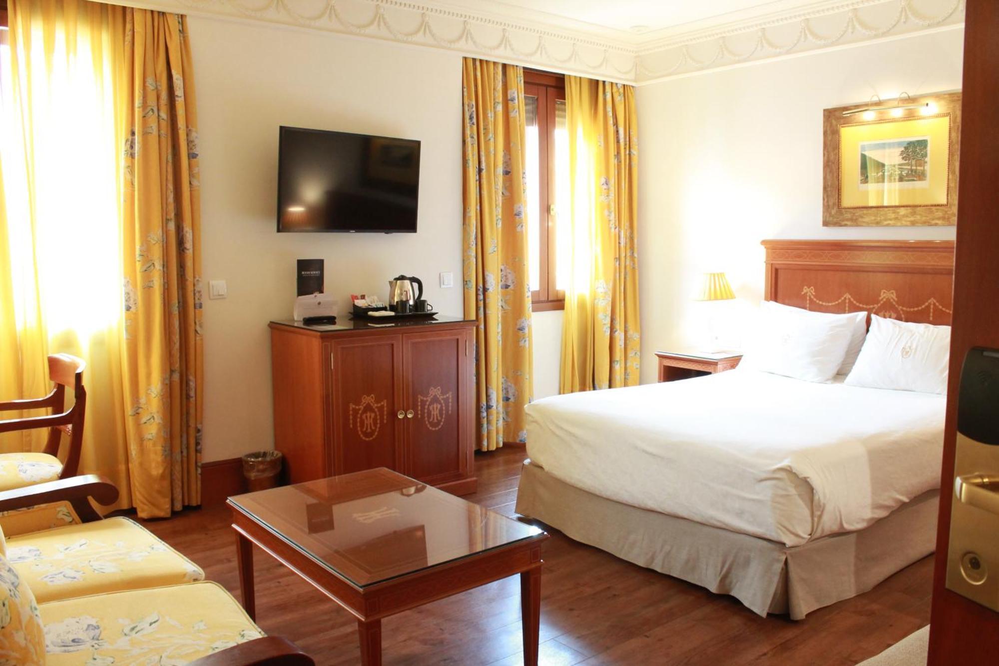 Hotel Inglaterra Siviglia Esterno foto